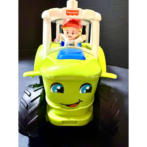 Fisher-Price Little People® Caring for Animals Tractor farmer 3 animals sounds - Picture 4 of 6